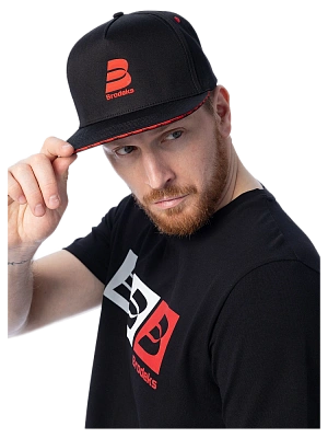 Бейсболка Brodeks KM131, красный Brodeks в Новом Уренгое 0