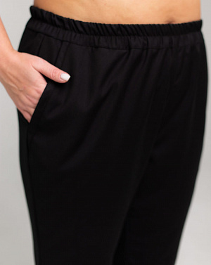 Брюки на резинке с карманами PLUS SIZE, черные  в Новом Уренгое 1